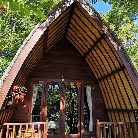 Meno Madia Bungalows Gili Meno Εξωτερικό φωτογραφία