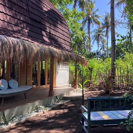 Meno Madia Bungalows Gili Meno Εξωτερικό φωτογραφία