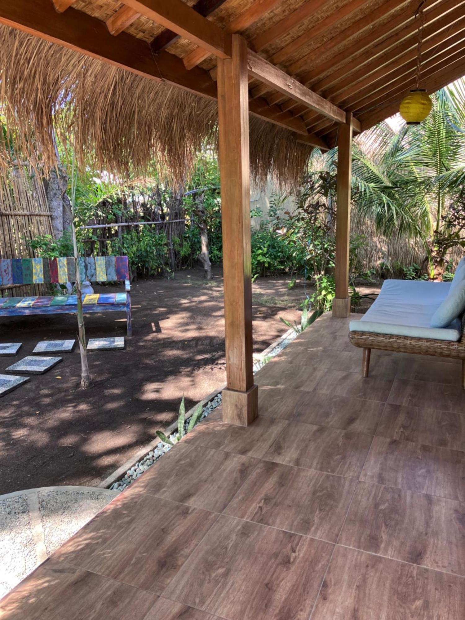 Meno Madia Bungalows Gili Meno Εξωτερικό φωτογραφία